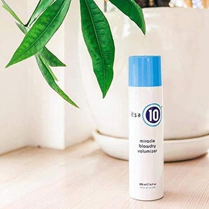 Produktbild It's A 10 Miracle Blow Dry Volumizer - 6 Oz. - 2ct 6 Fl Oz (60 ml)