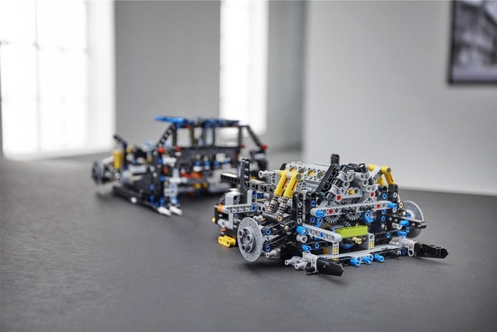 Produktbild LEGO Bugatti Chiron (42083, LEGO Technic, LEGO Seltene Sets)