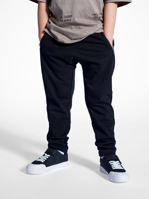 Actual product image hummel stmANTON PANTS
