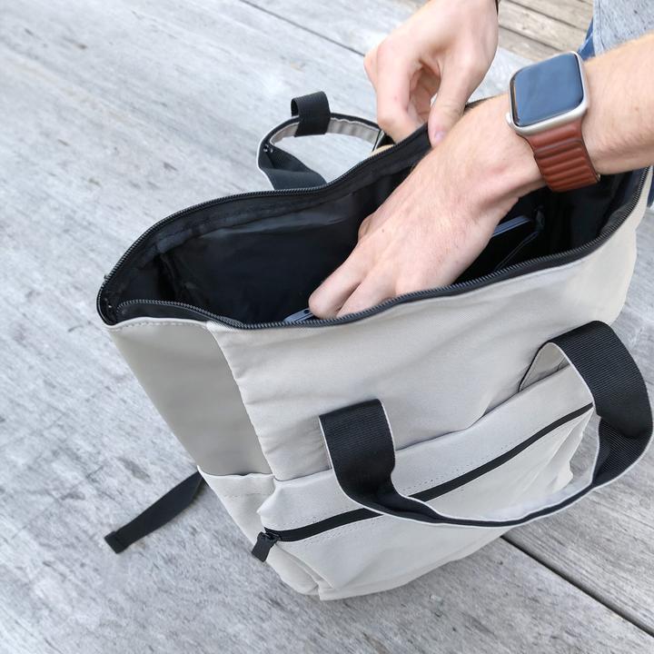 Actual product image Aporti Daypack Florence Beig (12 l)