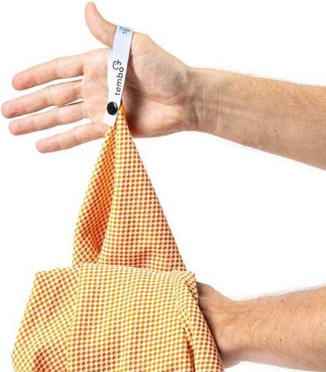 Produktbild Tembo Bambus Reisehandtuch mit Aktivkohlefasern Orange S (80 x 40 cm)