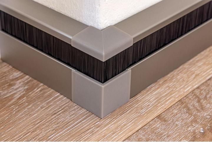 Actual product image Elbro Inner corner 60×20mm 90° silver (6 cm)