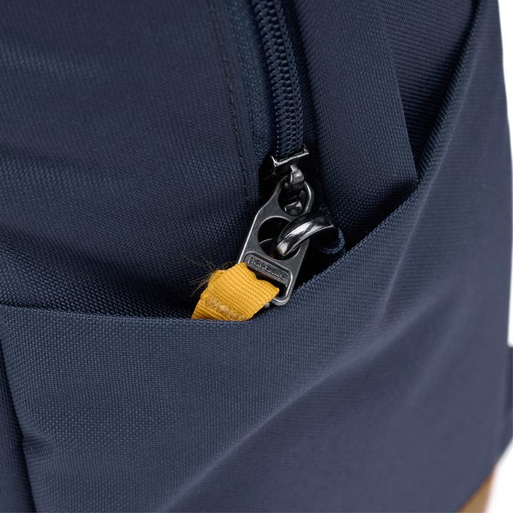 Produktbild Pacsafe Go Rucksack RFID 46 cm Laptopfach (25 l)