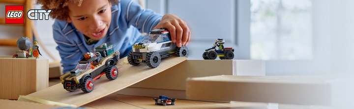 Produktbild LEGO Verfolgungsjagd im Polizeigeländewagen (60449, LEGO City)