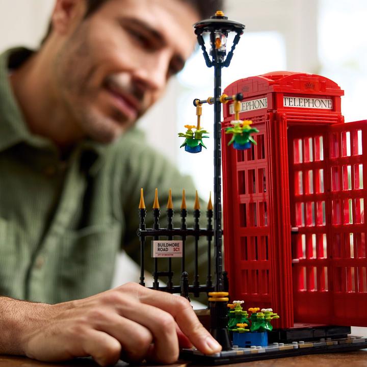 Image du produit LEGO Cabine téléphonique rouge de Londres (21347, LEGO Ideas, LEGO difficiles à trouver)