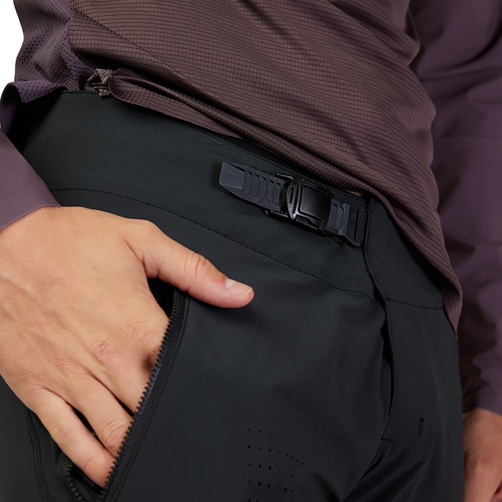 Actual product image Fox Pant 24 Flexair Blk (34, L)