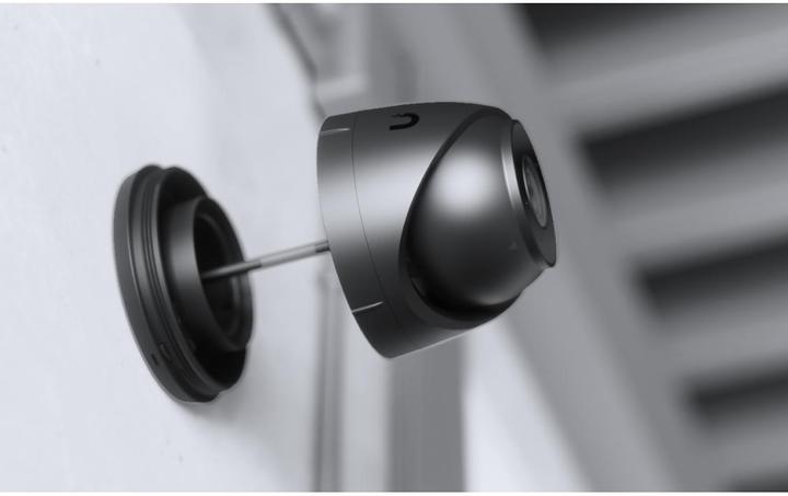 Actual product image Ubiquiti G5 Turret Ultra (2688 x 1512 Pixels)