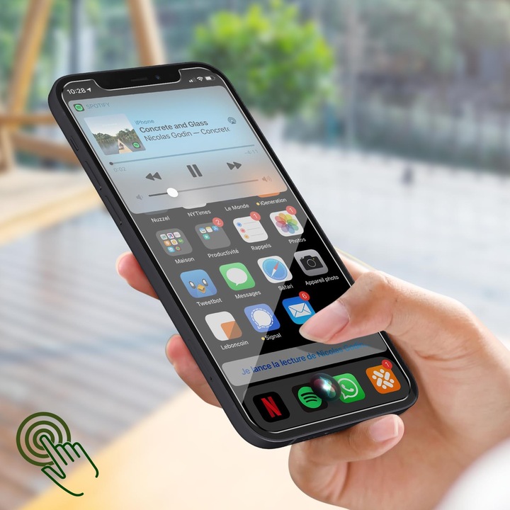 Produktbild Just Green Bio Screen Protector (1 Stück, Apple iPhone 12 Pro)