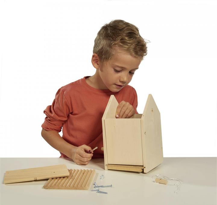 Actual product image Eichhorn Birdhouse