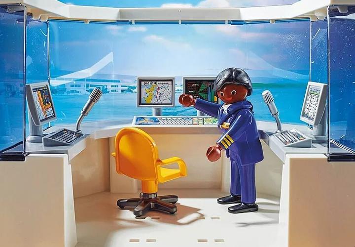 Actual product image Playmobil Flughafen mit Flugzeug und Tower (71153, Playmobil City Action)