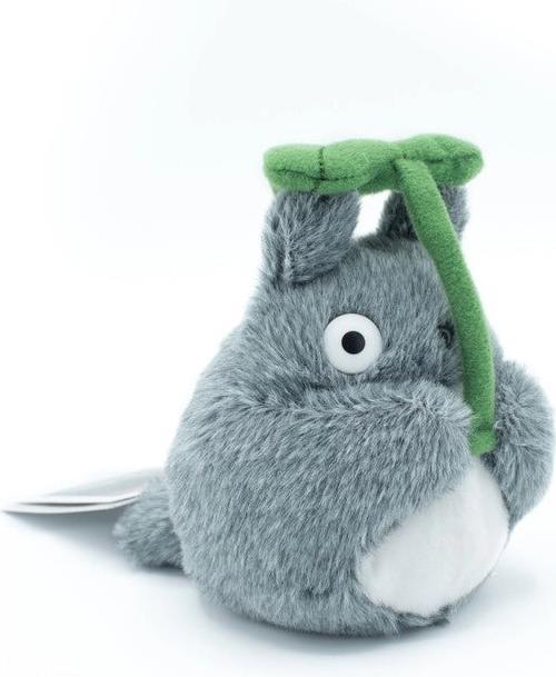 Produktbild Sun Arrow Mein Nachbar Totoro - Totoro mit Blatt (13 cm) - Plüschtier (13 cm)