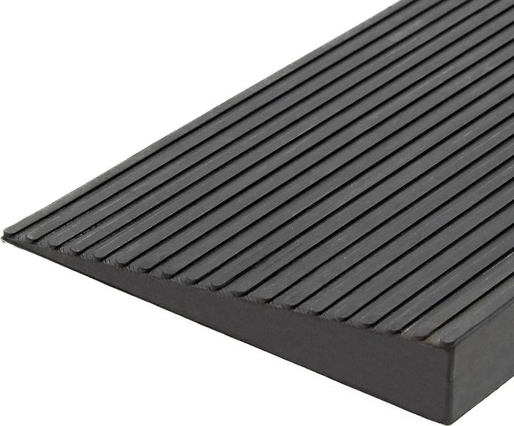 Immagine prodotto Wiltec Rampa a soglia 25x150x900mm, in gomma piena antiscivolo per sedie a rotelle, pedane, ecc.