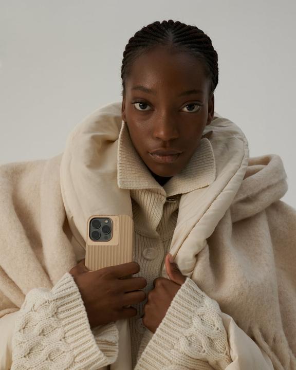 Produktbild Nudient Back Cover Bold Case iPhone 15 Pro Max Linen Beige (Apple iPhone 15 Pro Max)