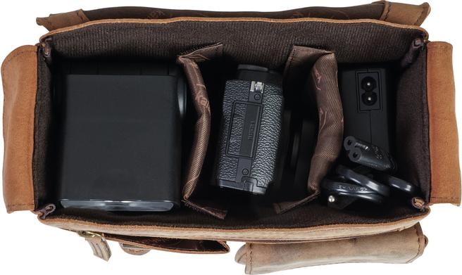 Actual product image Kalahari KAAMA LS-30 Photo Bag Leather