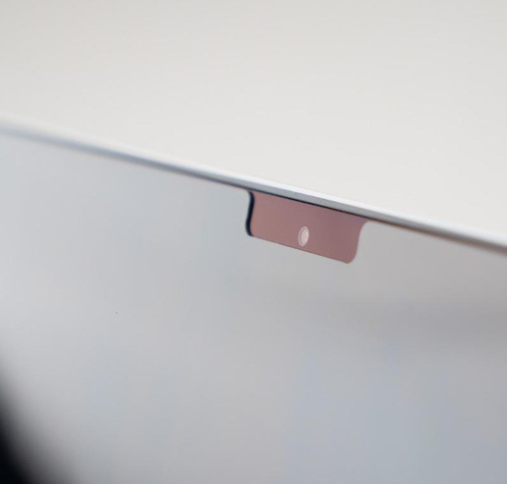 Produktbild Moshi Umbra Privacy Displayschutzfolie fur MacBook Pro 14 Zoll (5")