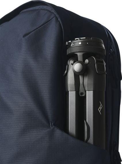 Actual product image Moment Everything Travel Pack Weekender 28L Navy (Photo backpack, 28 l)