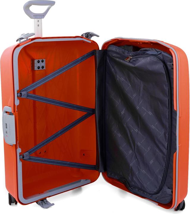Actual product image Roncato Light 4-wheel trolley 75 cm (109 l)