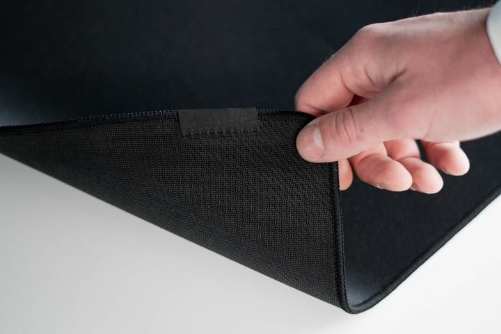 Actual product image Deltahub Gaming Desk Mat Black - L -hiirimatto (L)