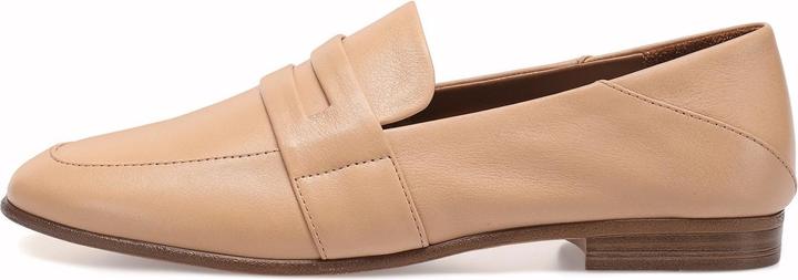 Image du produit Inuovo Superbe mocassin léger en cuir de haute qualité. L'avant de l'escarpin est recouvert de (37)