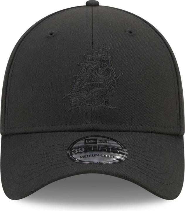 Actual product image New Era 39Thirty Cap - RETRO Tampa Bay Buccaneers - S/M (S, M)