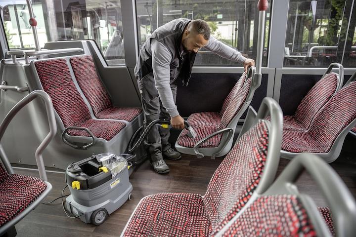 Actual product image Kärcher Puzzi 8/1 (Wet dry vacuum cleaner)