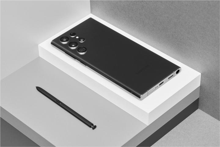 Immagine prodotto Samsung Galaxy S22 Ultra EE Enterprise Edition (128 GB, Phantom Black, 6.80", Doppia SIM, 108 Mpx, 5G)