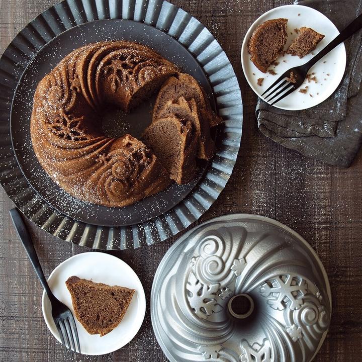 Produktbild Nordic Ware Let It Snow Bundt (24 cm)