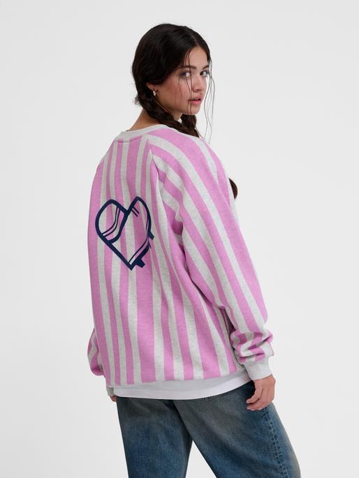 Immagine prodotto hummel amore per il calcio hmlLOOSE CREWNECK (XXL)