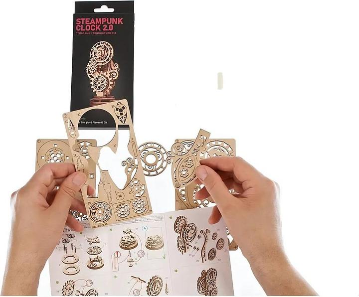 Actual product image Swissgames-Spiele HORLOGE STEAMPUNK (FR-DE-EN-POL-ES-UKR)