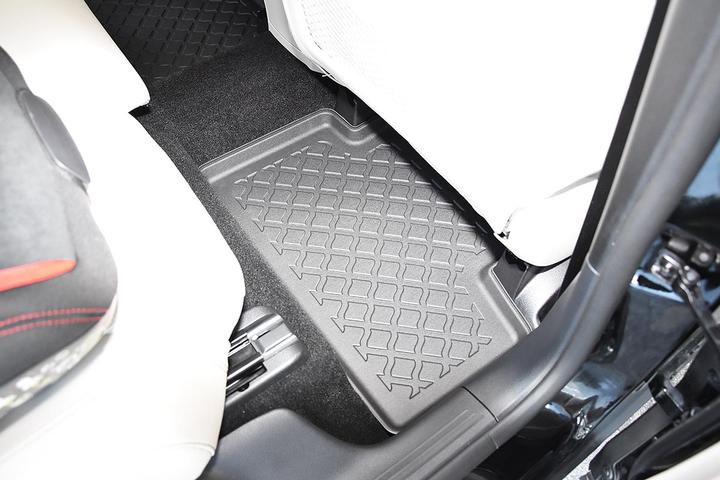 Image du produit Aristar Tapis de sol toutes saisons pour Mercedes GLB de 2019 à aujourd'hui (1 jeu de 4 tapis de sol)