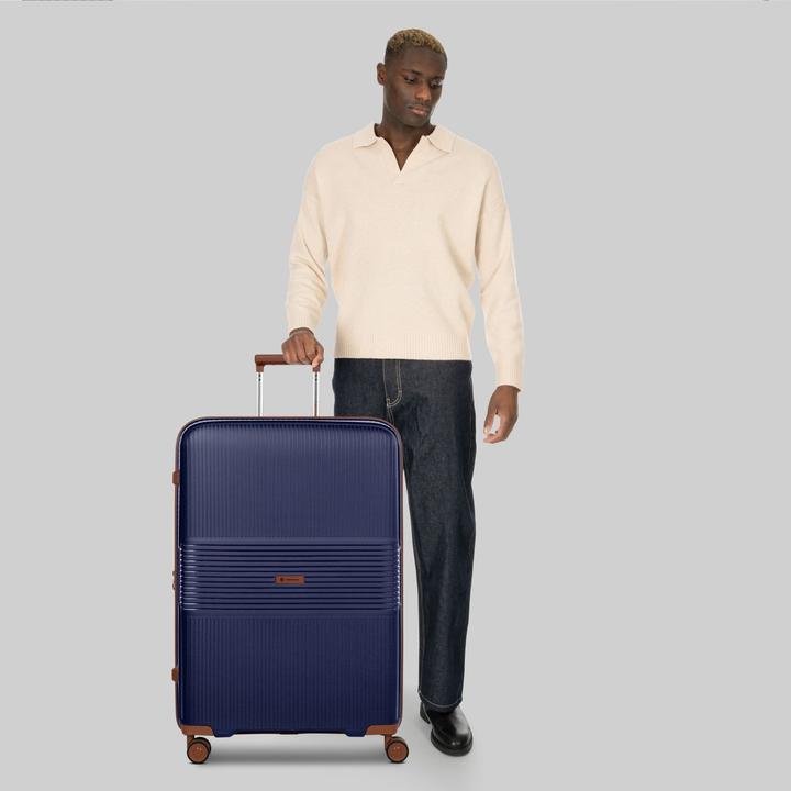 Actual product image Farmhood Eco Edition 02 4 Rollen Trolley 76 cm mit Dehnfalte (109 l)