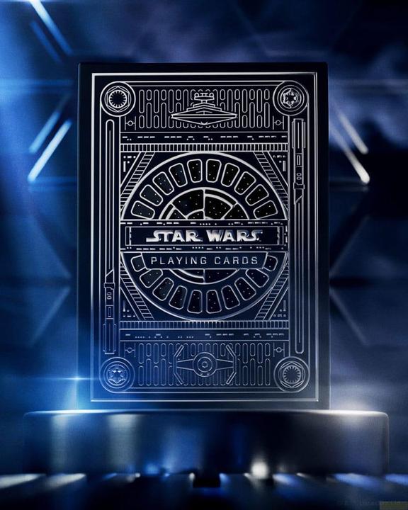 Actual product image Bicycle Star Wars Spielkarten Silver Edition Dark Side (English)