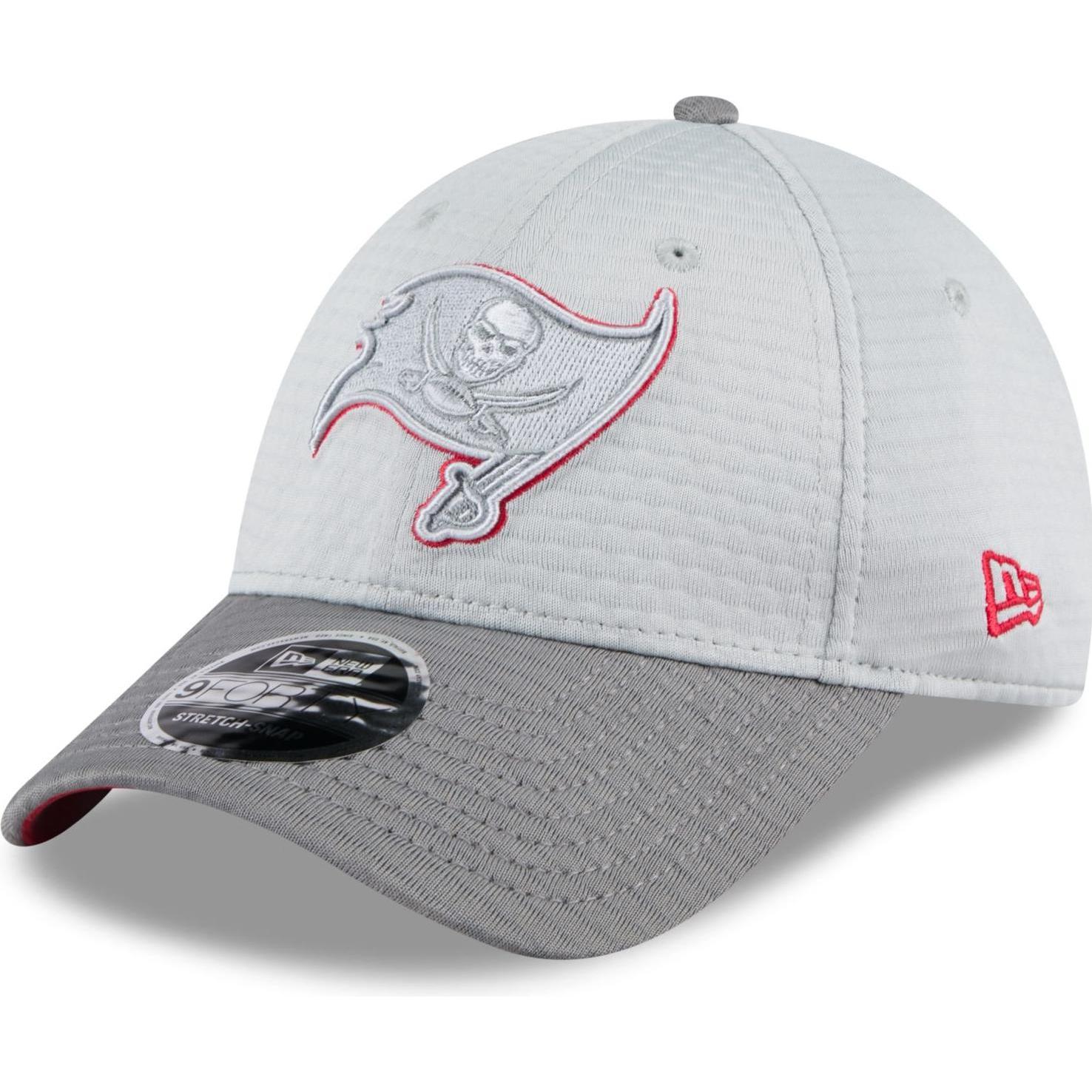 New Era, Herren, Cap, 9Forty Stretch Cap Training Tampa Bay Buccaneers, Grau