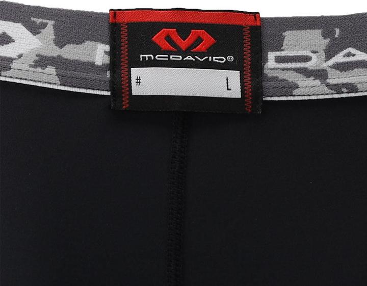 Actual product image McDavid 3/4 double-layer compressive leggings with knee support for men (S)