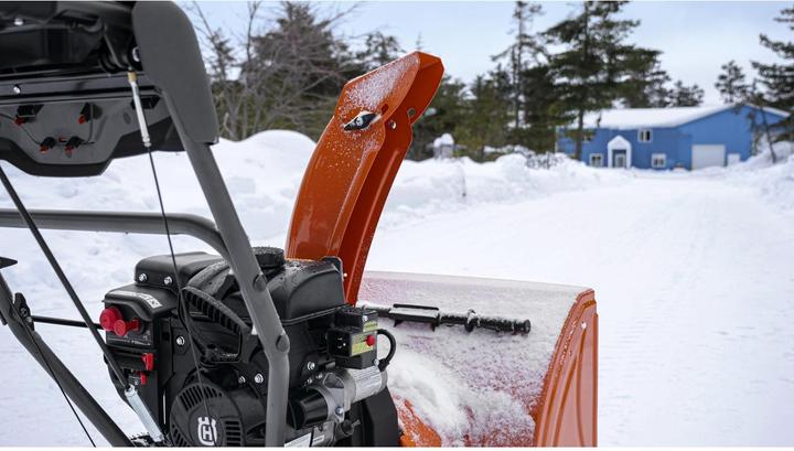 Actual product image Husqvarna ST 124 (60 cm)