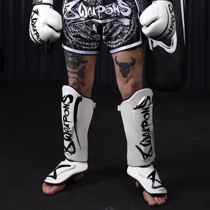 Produktbild 8Weapons Schienbeinschoner - Unlimited white M (M)