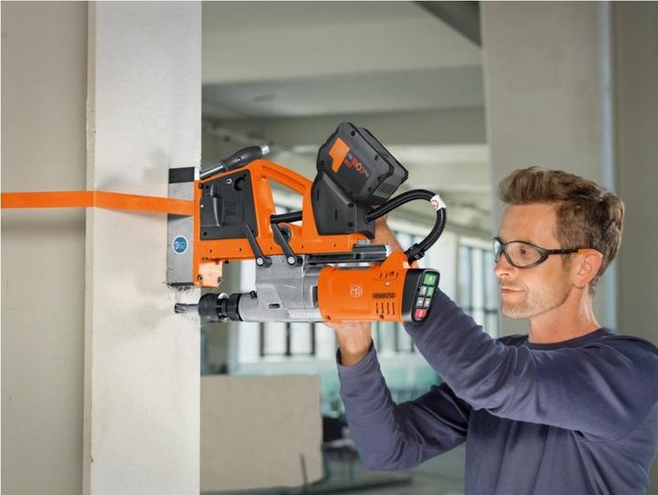 Produktbild Fein Akku-Universal-Magnet-Kernbohrmaschine bis 35 mm mit Anwenderset AKBU 35 PMQW 18 V AS Construc