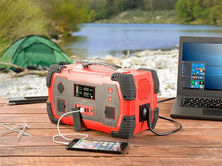 Actual product image Revolt Powerbank & Solar Converter (800 Wh, 7 kg)