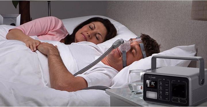 Actual product image Revolt Powerbank & Solar Converter (222 Wh, 2.35 kg)