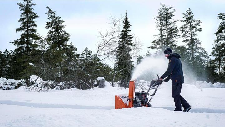 Actual product image Husqvarna ST 124 (60 cm)