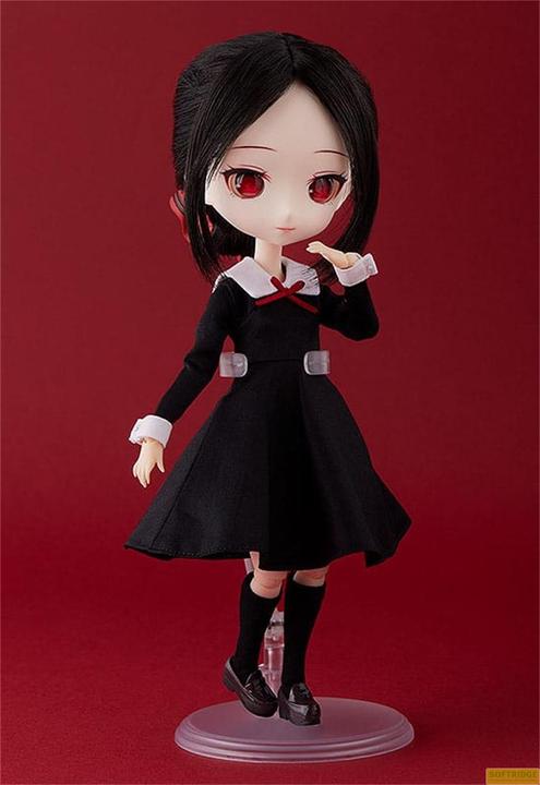 Actual product image Good Smile Company Kaguya-sama: Love is War figurine Harmonia Humming Doll Kaguya Shinomiya 23 cm