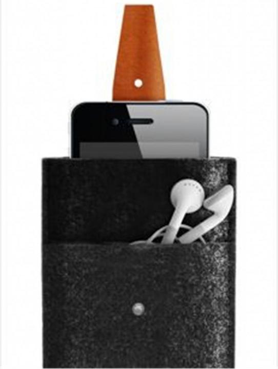 Produktbild Mujjo Wallet für iPhone 3G/3GS/4/4S Dunkelgrau/Braun (Apple iPhone 4, Apple iPhone 3GS, Apple iPhone 4s, Apple iPhone 3G)