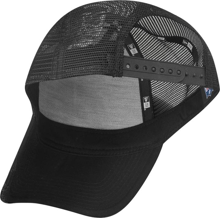 Actual product image New Era Mesh Trucker Cap - DISTRESSED Green Bay Packers (One size)