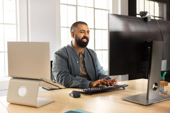 Produktbild Logitech MK370 Combo (Eng. Int., Kabelgebunden)