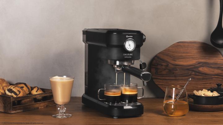 Actual product image Cecotec Cafelizzia 790 Pro