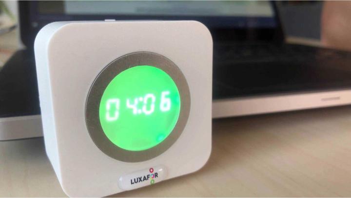 Actual product image Luxafor cube