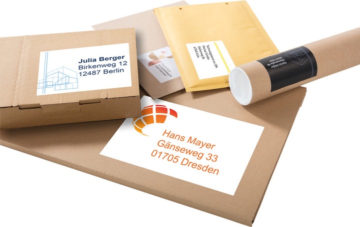 Actual product image Avery Universal Labels