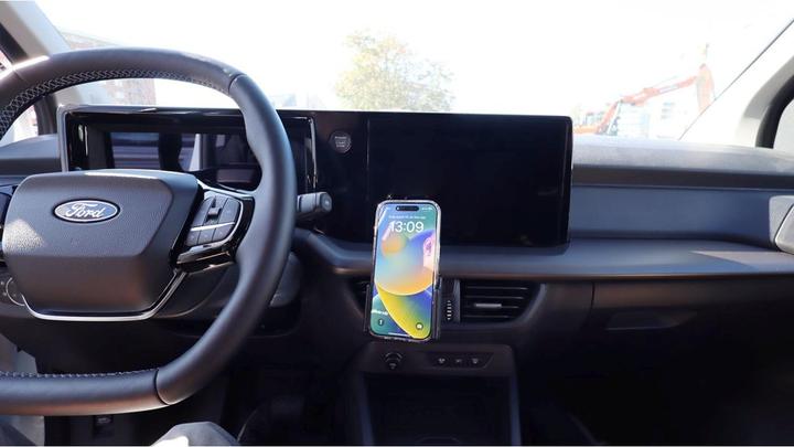 Image du produit Brodit ProClip Ford Transit Courier 25-26