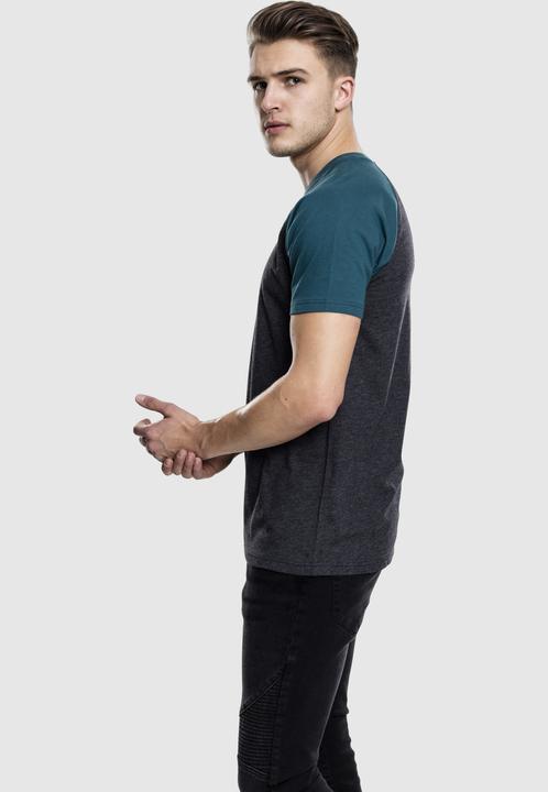 Actual product image Urban Classics Raglan Contrast Tee (XL)