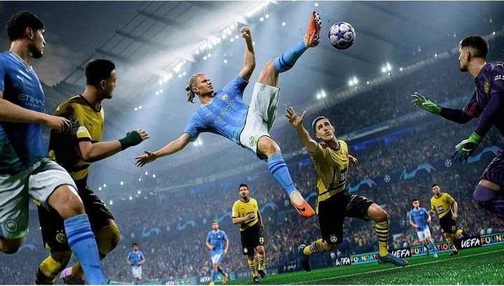 Actual product image EA Games FC 24 (PS4, DE)